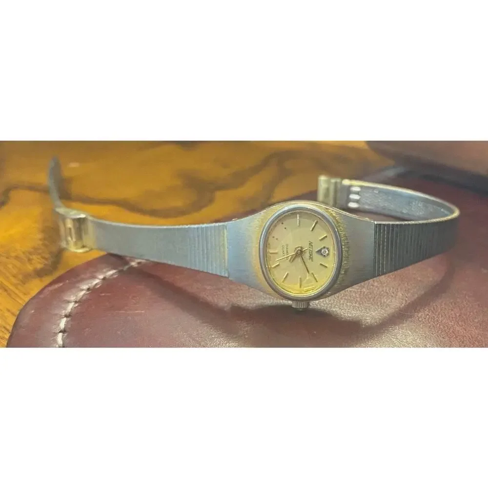 Womn's Nelsonic Diamond Dress Watch, Gold Tone, Adjustable Link Band
